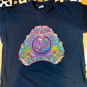 Supreme black T shirt size L